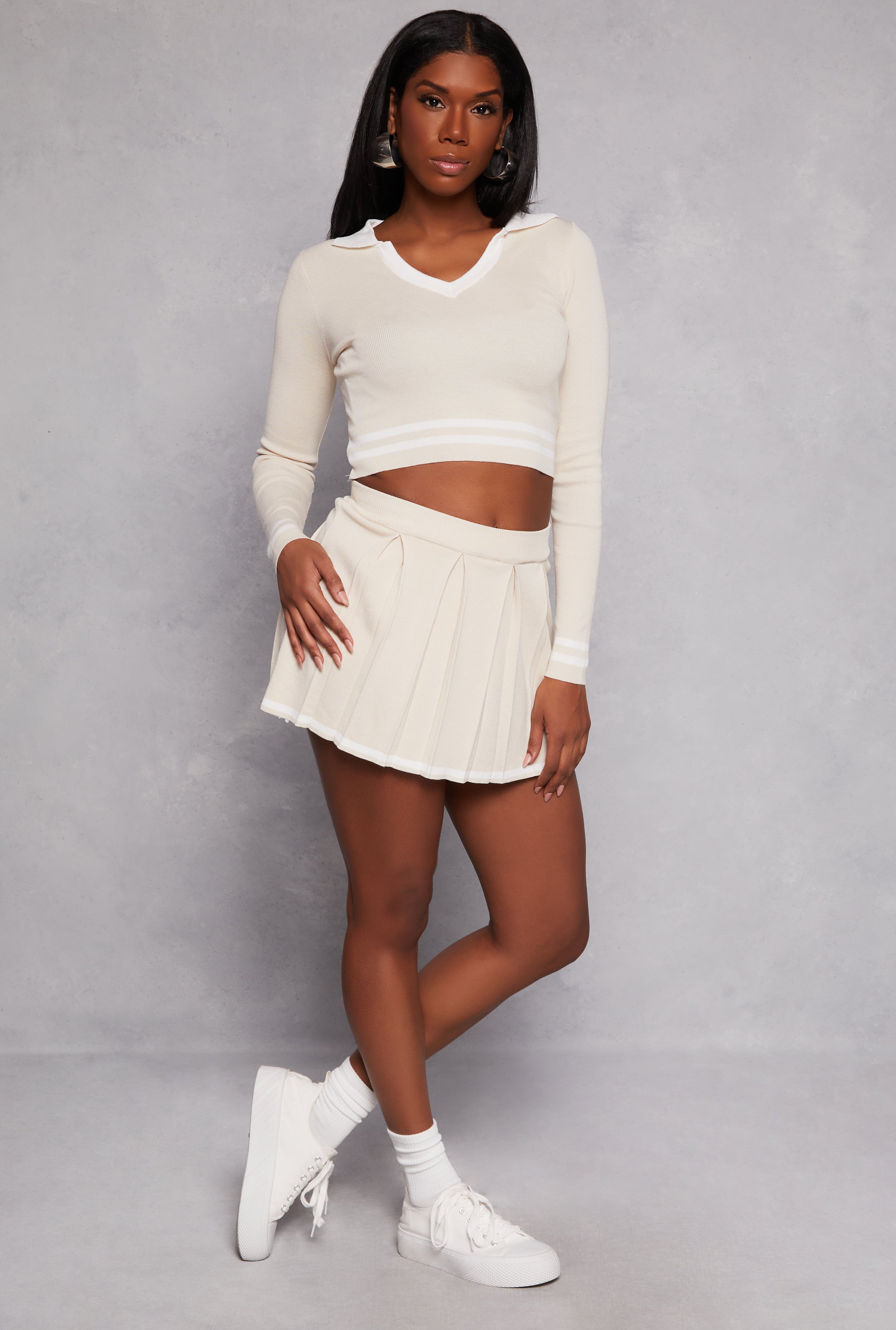 Daisy Contrast Trim Pleated Skirt