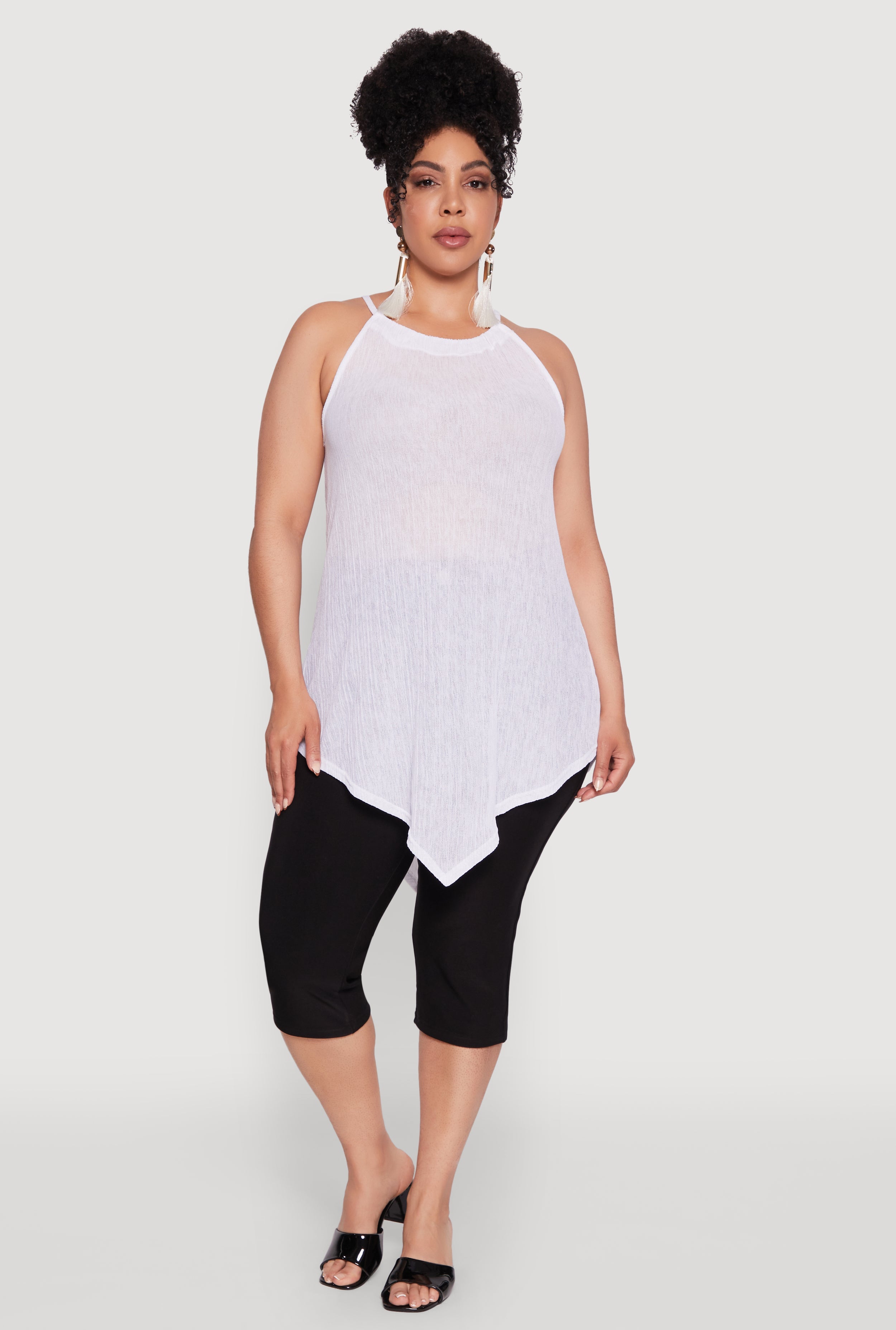 Plus Size Chic Textured Knit Tank Top with Hanky Hem and Halter Neck