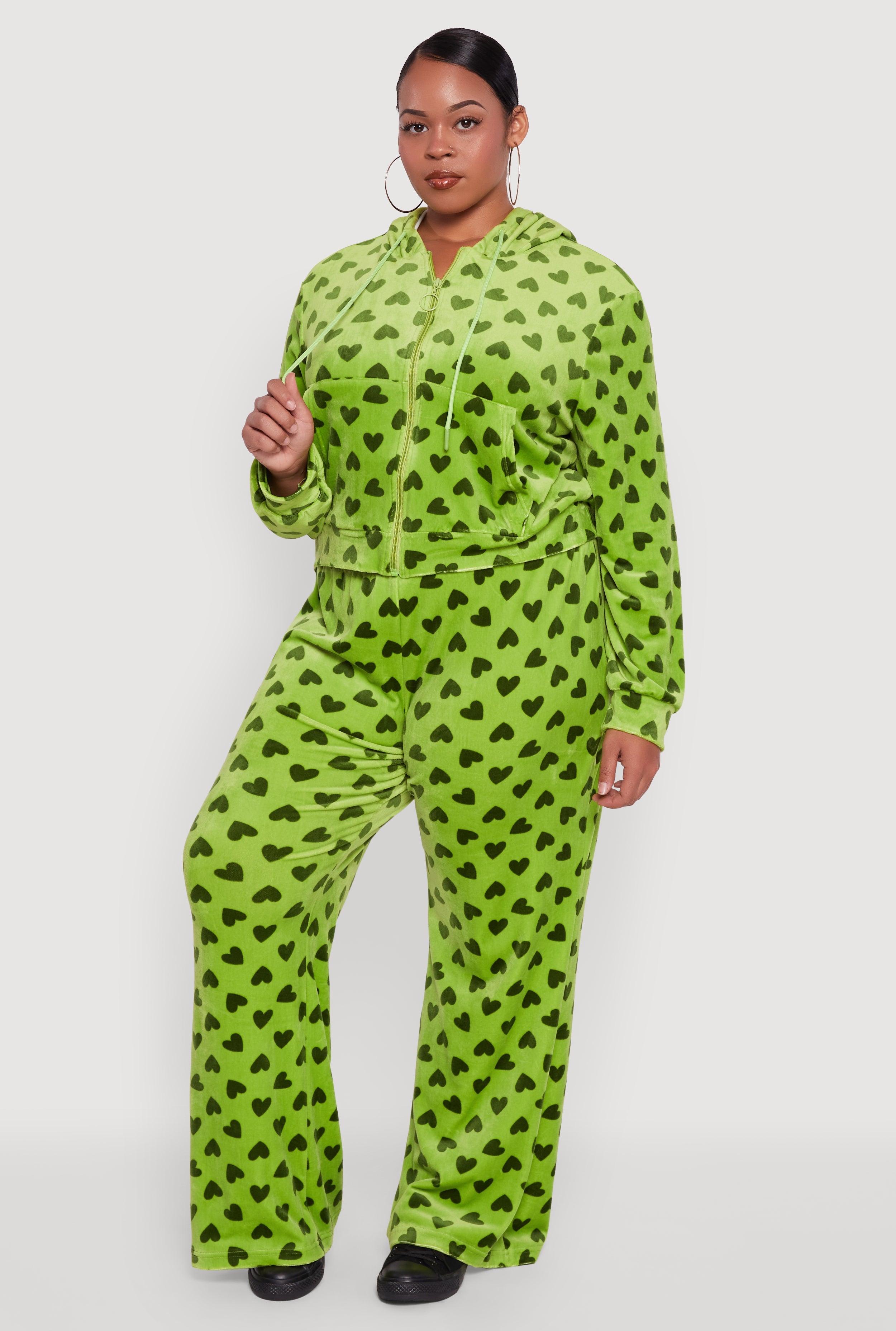 Plus Size Velour Heart Print Drawstring Waist Sweatpants