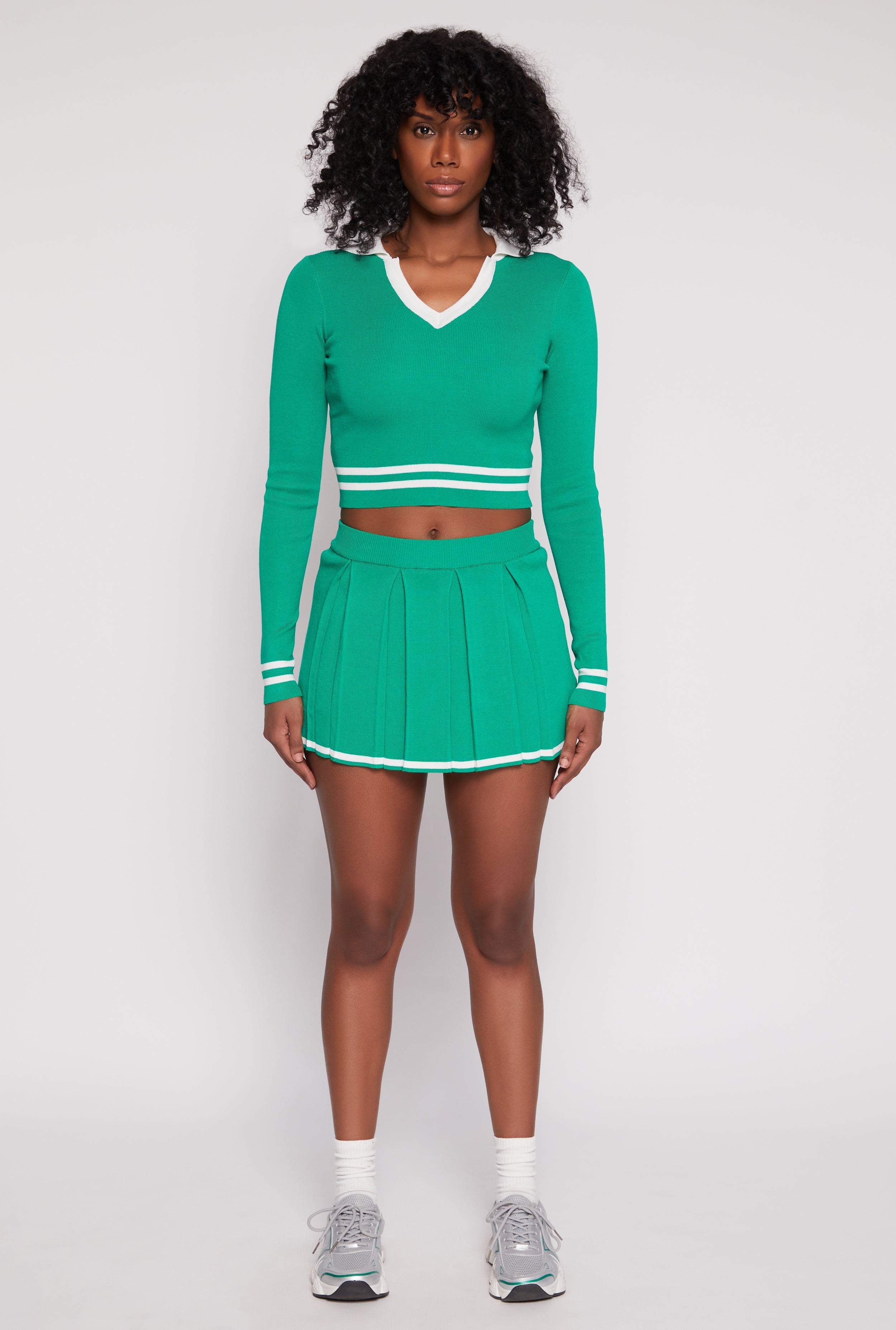 Daisy Contrast Trim Pleated Skirt