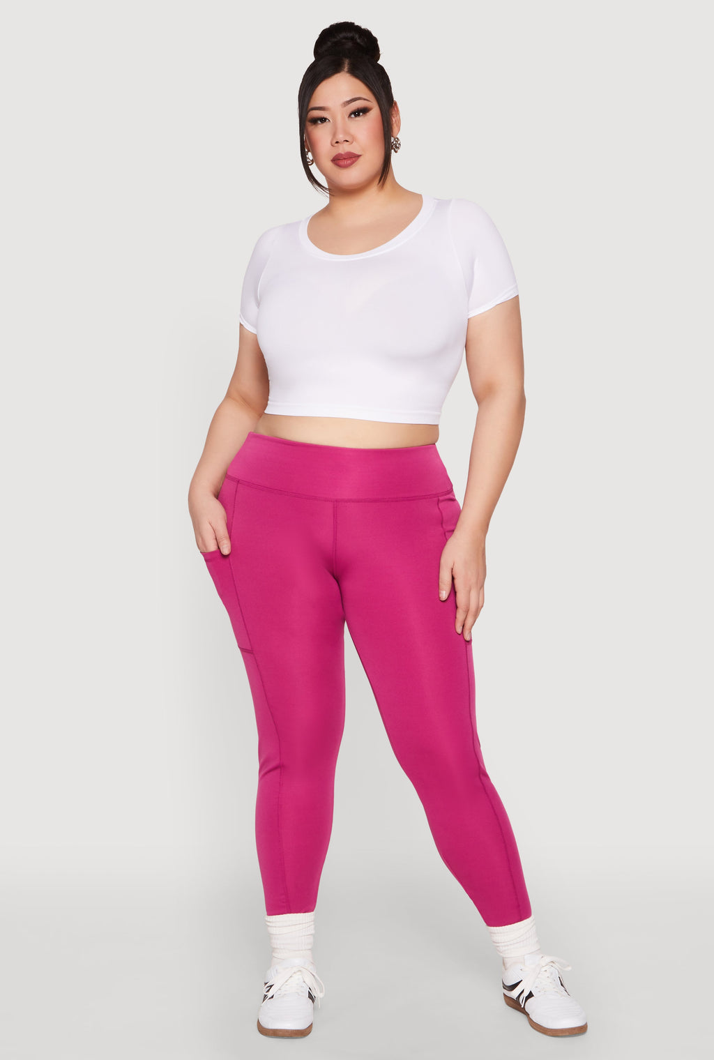 Plus Size Side Pocket Leggings
